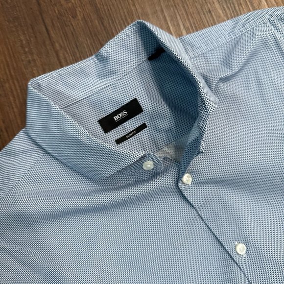 BOSS BLUE DRESS SHIRT LARGE - Picture 3 of 3